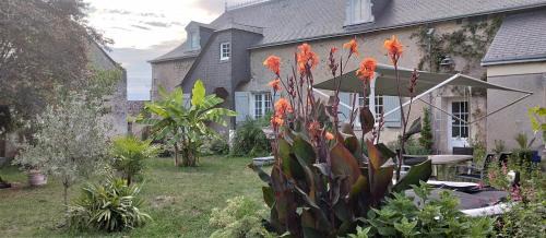 Clere-les-Pins Bed & Breakfast | Le Logis de Cléré