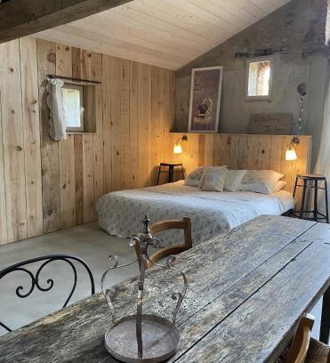 Cholet Apartment | Le logis de la Grange aux Gîtes de l'Etang des Noues,
