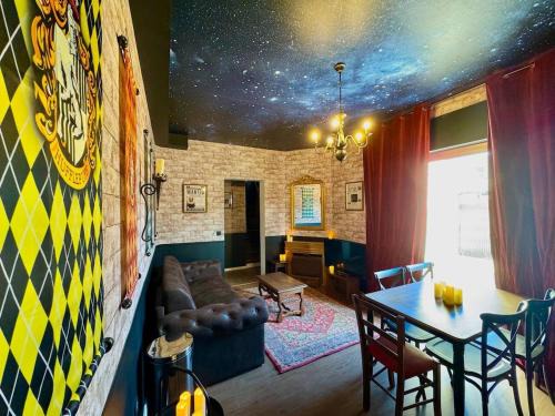 Courlancy Apartment | Le Manoir des Sortilèges à Reims