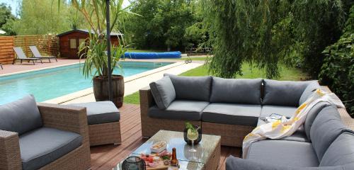 Saint-Victor-de-Malcap Bed & Breakfast | Le Mas Charamèlia