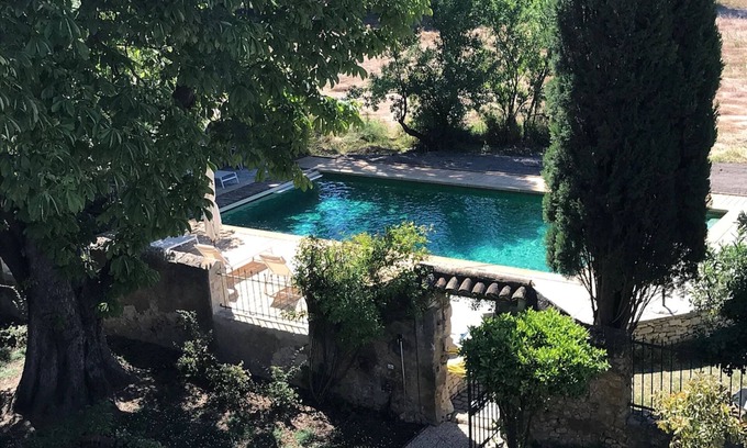 Le Thor Bed & Breakfast | Le Mas de la Sorgue