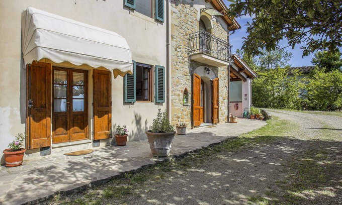 Castelfranco di Sopra Apartment | Le Masse by Interhome