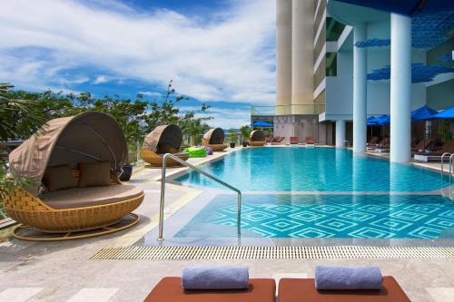 Downtown Kota Kinabalu Hotel | Le Meridien Kota Kinabalu