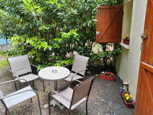 Nant Apartment | le mignon