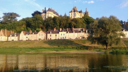 Chaumont-sur-Loire House | Le Motu Loire