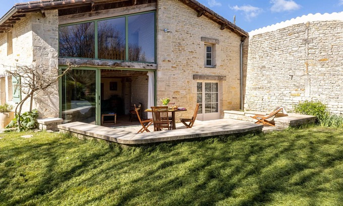 Granzay-Gript House | Le Moulin de Granzay