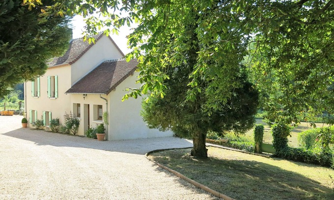 Saint-Romain-sur-Cher House | Le Moulin Lecomte by Interhome