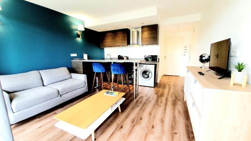 Rambouillet Apartment | Le nid douillet d'Angèlique et David avec Parking