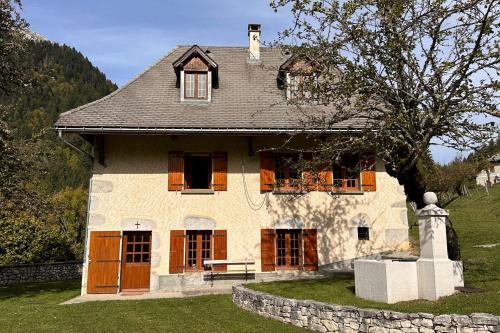 Saint-Pierre-de-Chartreuse House | Le Nid de Pajonnière en chartreuse