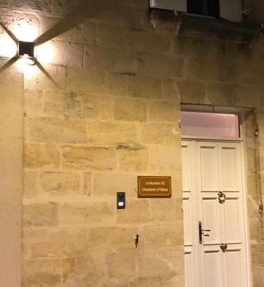 Saint-Seurin-sur-l'Isle Bed & Breakfast | Le Numéro 15