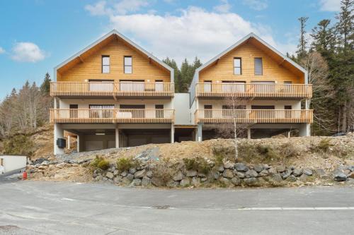 Laveissiere Apartment | Le Pajot - Appt pour 6 proche pistes