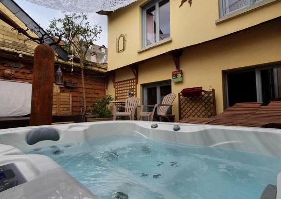 Bagneres-de-Luchon Bed & Breakfast | Le Patio de Luchon