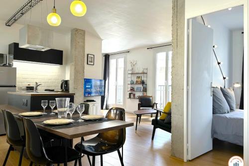 Downtown Le Havre Apartment | Le Perret Notre Dame - Vue Cathédrale