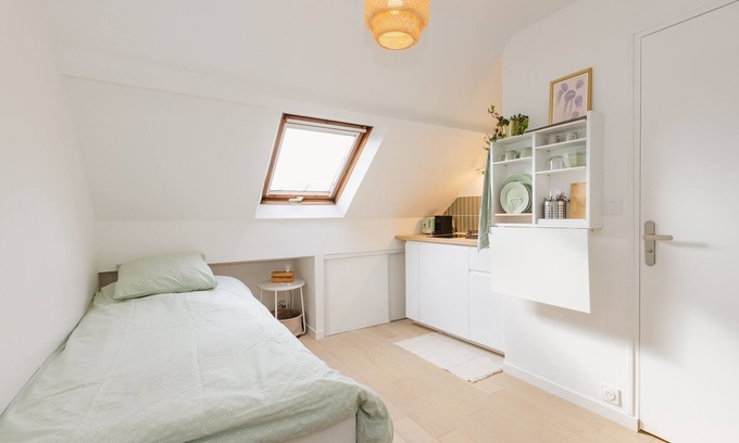 Fougeres - Sevigne Apartment | Le Petit Guéhenno - A quelques pas du centre-ville
