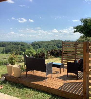 Estampes House | Le Petit Jardin