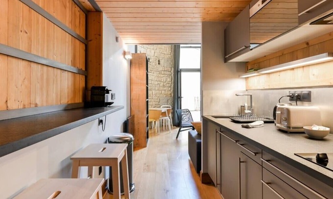 Brotteaux Apartment | Le petit Sully charmant 4 Pers Foch