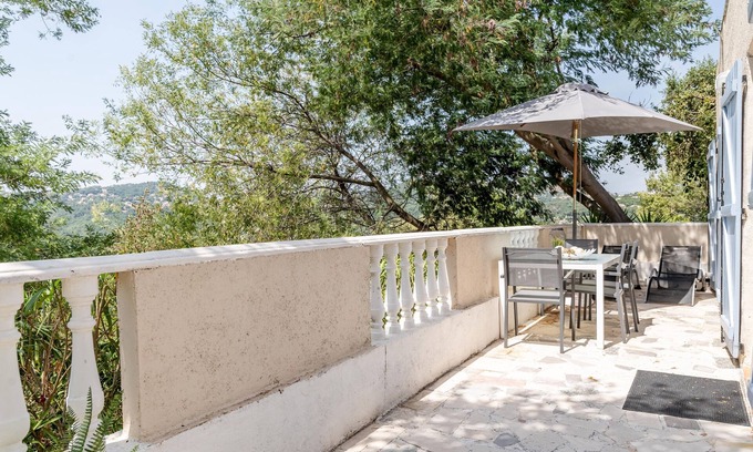 Saint-Raphael Apartment | Le Petit Thao - Au cœur du Massif de L'Estérel