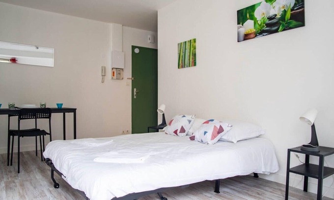 Poitiers Apartment | Le Pied-à-terre - Joli studio