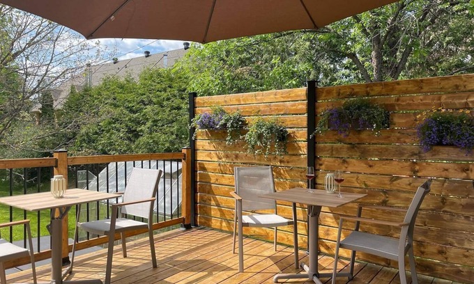 Mont-Tremblant Bed & Breakfast | Le Pimbina