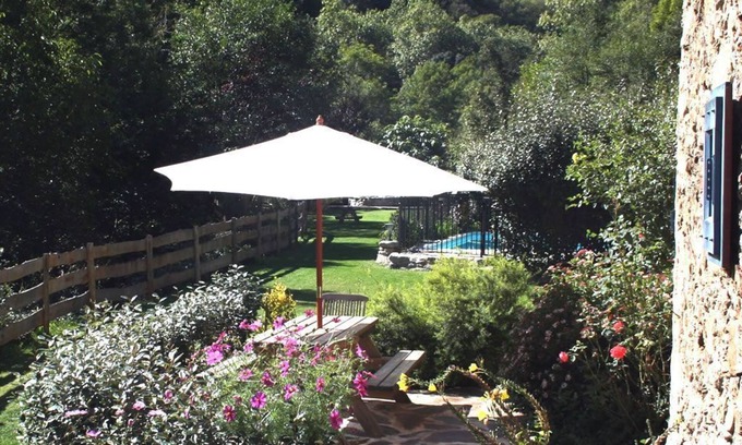 Montferrer Apartment | Le Pommier, a tranquil retreat with pool in its own valley 30 miles from the sea