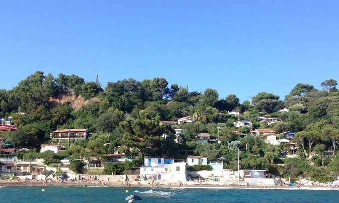 Le Pradet Apartment | Le Pradet - Studio 4 pers à 10min à pied de la Plage - Roses