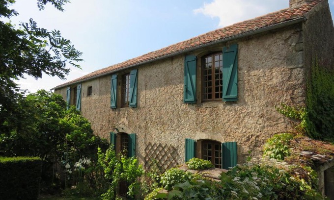 Gissac House | le presbytère de Montaigut