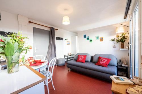 Saint-Laurent-en-Grandvaux Apartment | Le Ptit Bois - Piscine partagée