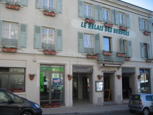 Saint-Martin-en-Haut Hotel | Le Relais des Bergers
