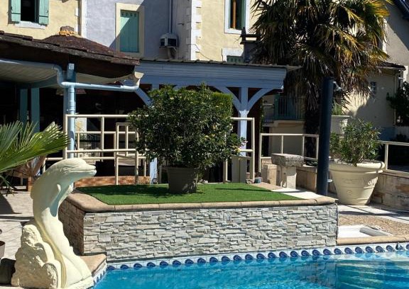 Boulazac-Isle-Manoire Hotel | Le Relax