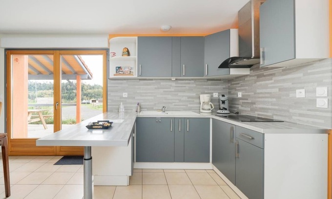 Lepanges-sur-Vologne House | Le Repère des hirondelles 3* holiday home