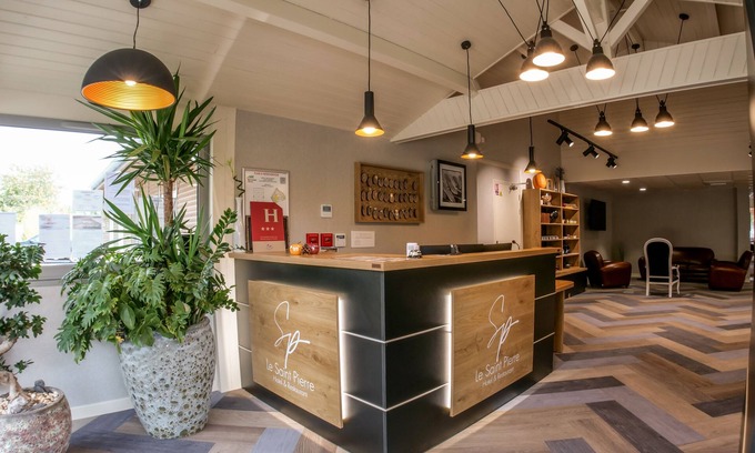 Moncoutant Hotel | Le Saint Pierre