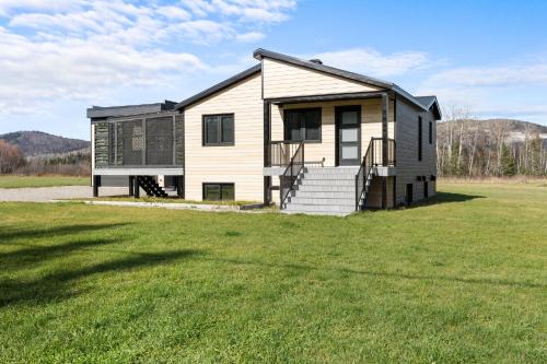 Riviere-a-Pierre Ski Chalet | Le Shack à Momo