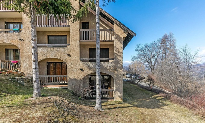 Saint-Leger-les-Melezes Apartment | Le Snow - 300m des pistes de ski
