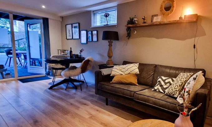 Noordwijk aan Zee Apartment | Le Souterrain, Free Parking