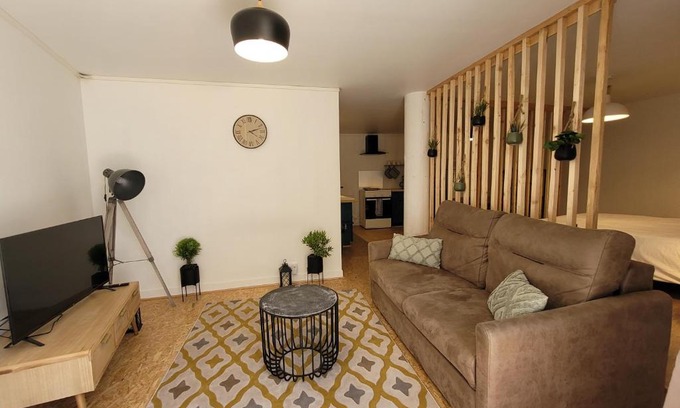 Les Epesses Apartment | Le studio bancal des Epesses