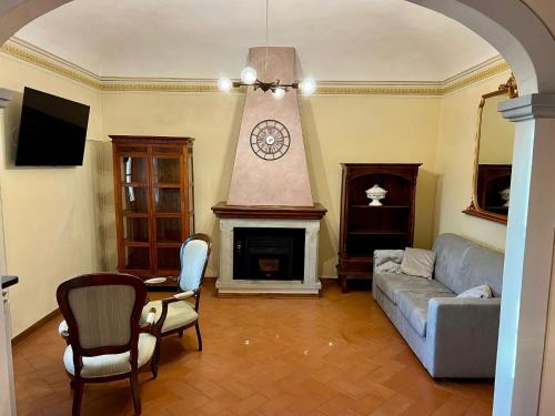 Porrena Apartment | LE VOLTE centro storico di Poppi