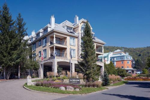 Mont-Tremblant Pedestrian Village Hotel | Le Westin Tremblant