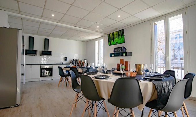 Clermont-l'Herault Apartment | Le Work&Play - Logement spécial séminaires, vacances, repas.
