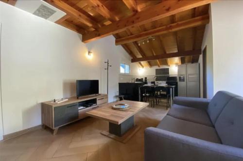 Espelette Apartment | Le Xilotik