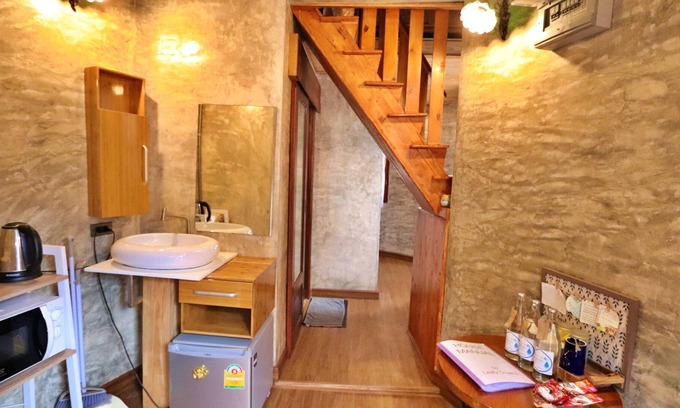 Chang Phueak Cottage | Leafy Greens Chiangmai : Mushroom House M4