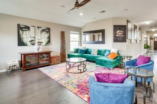 Leander House | Leander Getaway with Patio 11 Mi to Austin Aquarium