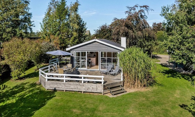 Kettingskov House | "Leandra" - 600m from the sea by Interhome