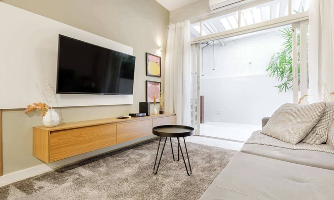 Leblon Apartment | Leblon Coast | Amazing 3 Bedroom in Leblon