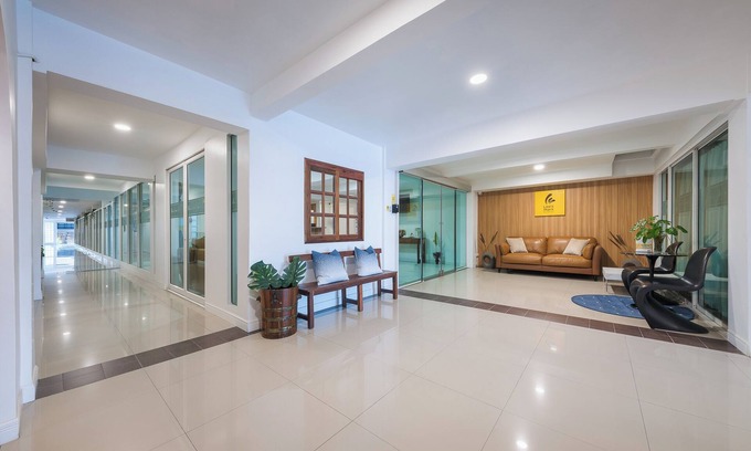 Bang Na Hotel | Lee's Mark Residence