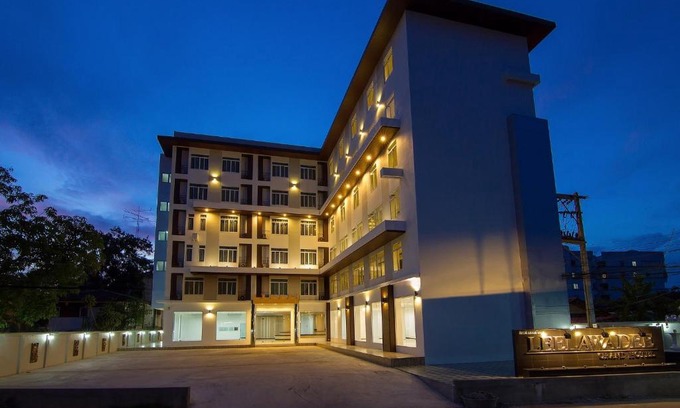 Mak Khaeng Hotel | Leelawadee Grand Hotel