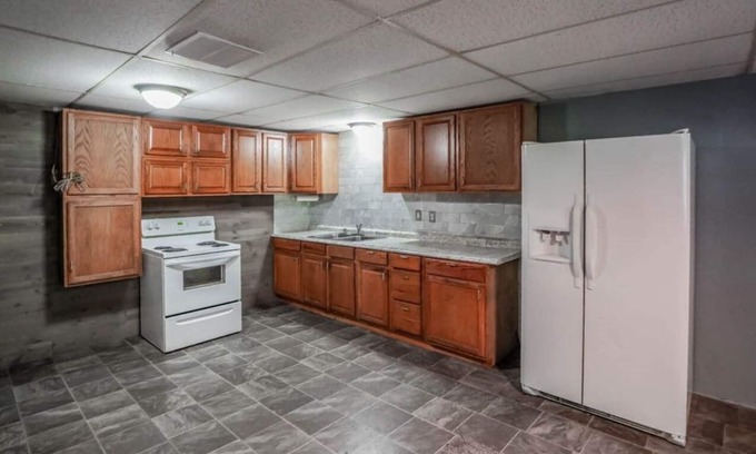 Carrollton House | Leesville Lake Hideout