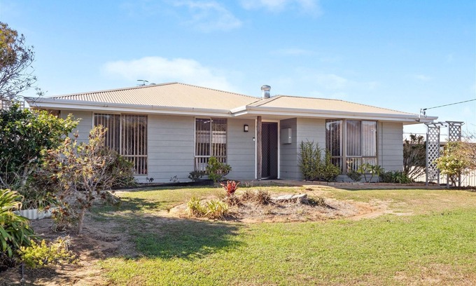 Augusta House | Leeuwin Cottage - Leeuwin Cottage - Fit for a Family