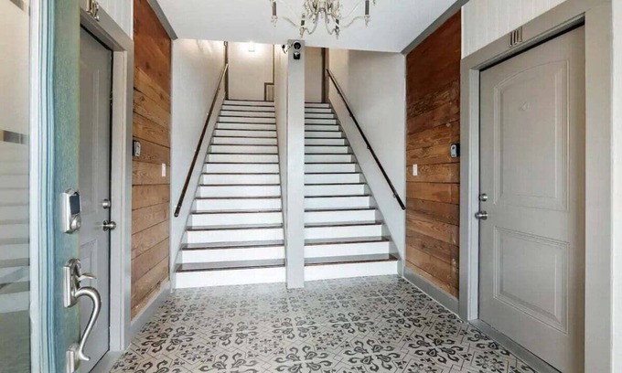 Midtown Condo | Legacy Crashpads - Modern 2-Bedroom Home in Historic Tobin Hill, San Antonio