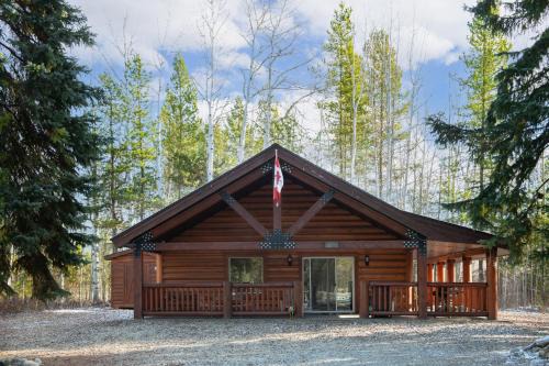 Valemount House | Legacy Vacation Rental