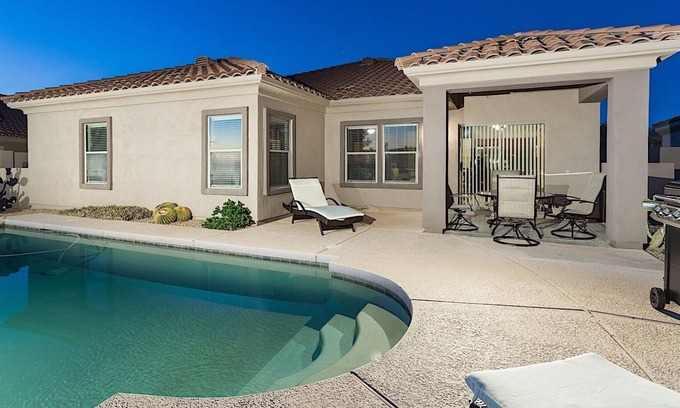 Legend Trail House | Legend Oasis Spectacular 4 Bedroom / Private Pool/ Golf/ Scottsdale